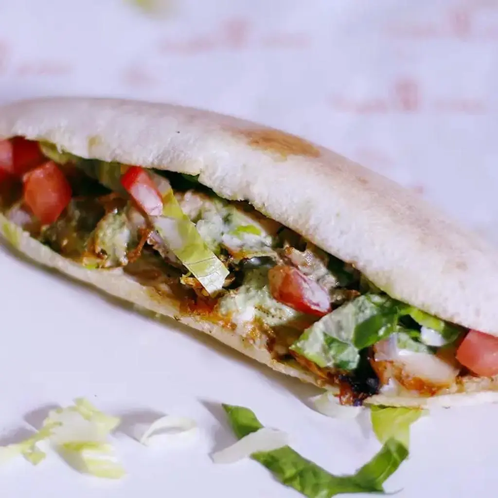Al-Tayyibeen Chicken Samoon